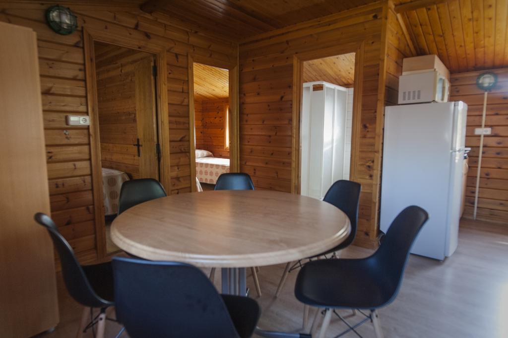 Camping & Bungalows Ligueerre De Cinca 外观 照片