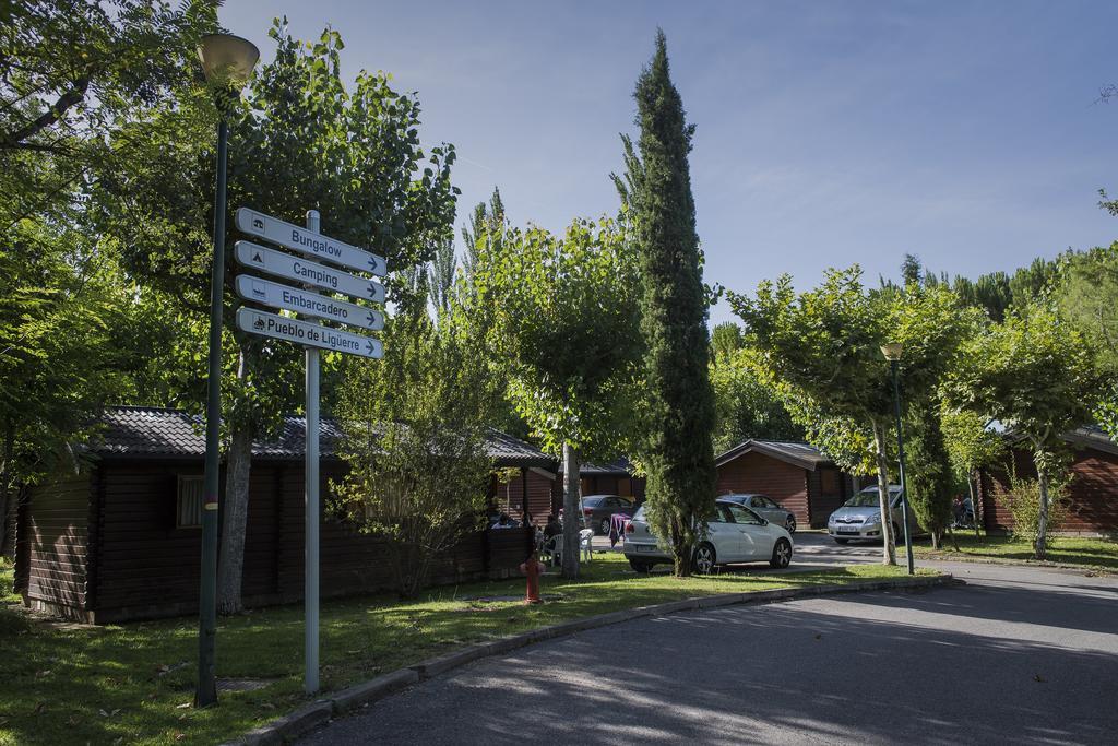Camping & Bungalows Ligueerre De Cinca 外观 照片