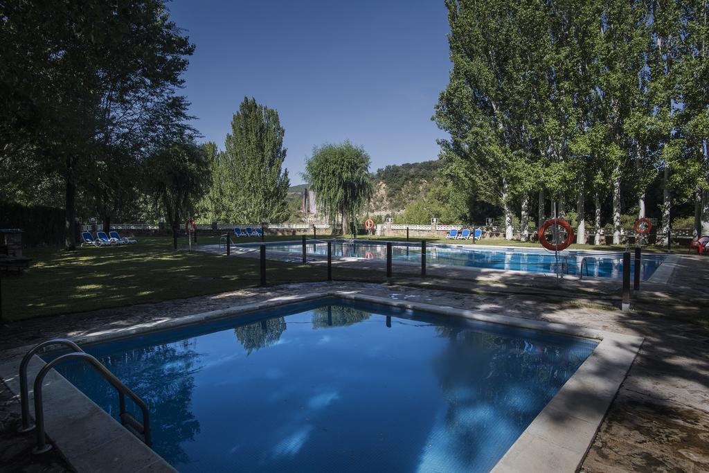Camping & Bungalows Ligueerre De Cinca 外观 照片