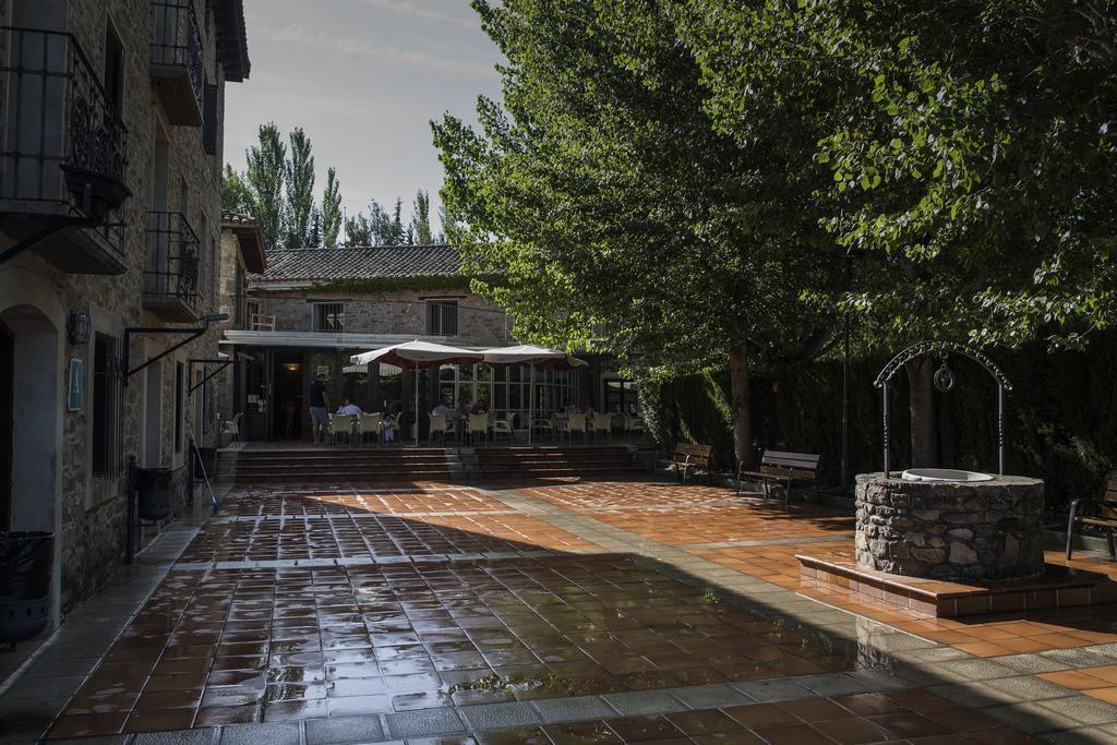 Camping & Bungalows Ligueerre De Cinca 外观 照片