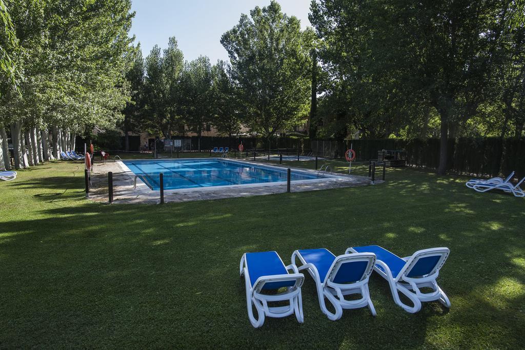 Camping & Bungalows Ligueerre De Cinca 外观 照片